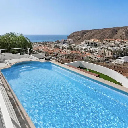 Serena Find Luxury & Serenity In Tenerife Villa *