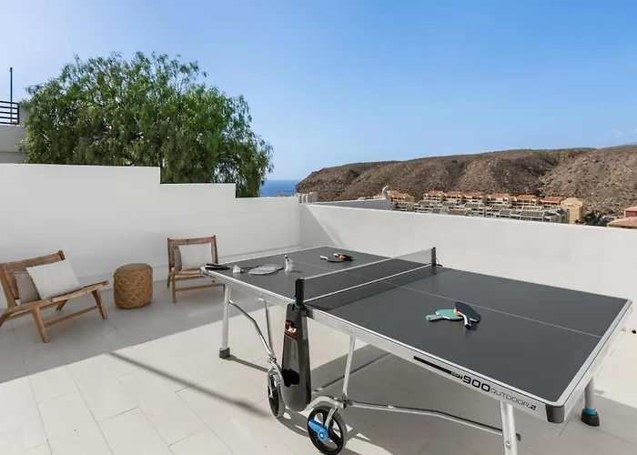 Serena Find Luxury & Serenity In Tenerife 빌라