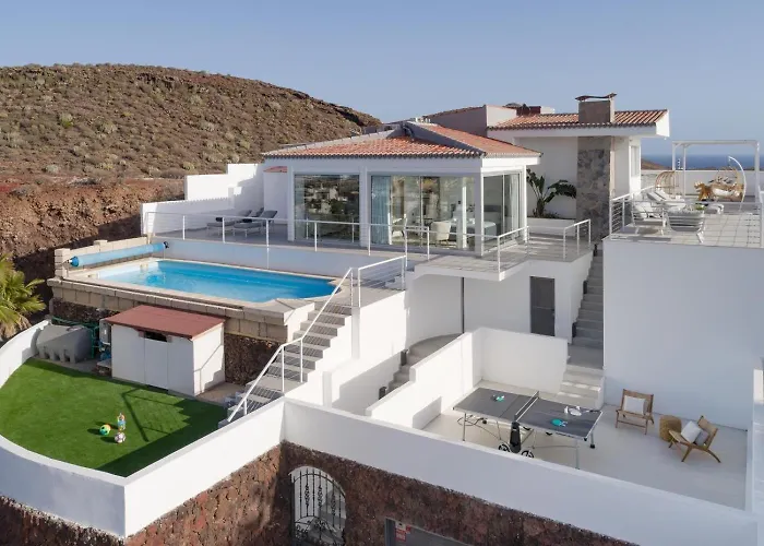 Serena Find Luxury & Serenity In Tenerife 빌라 팔름-마르